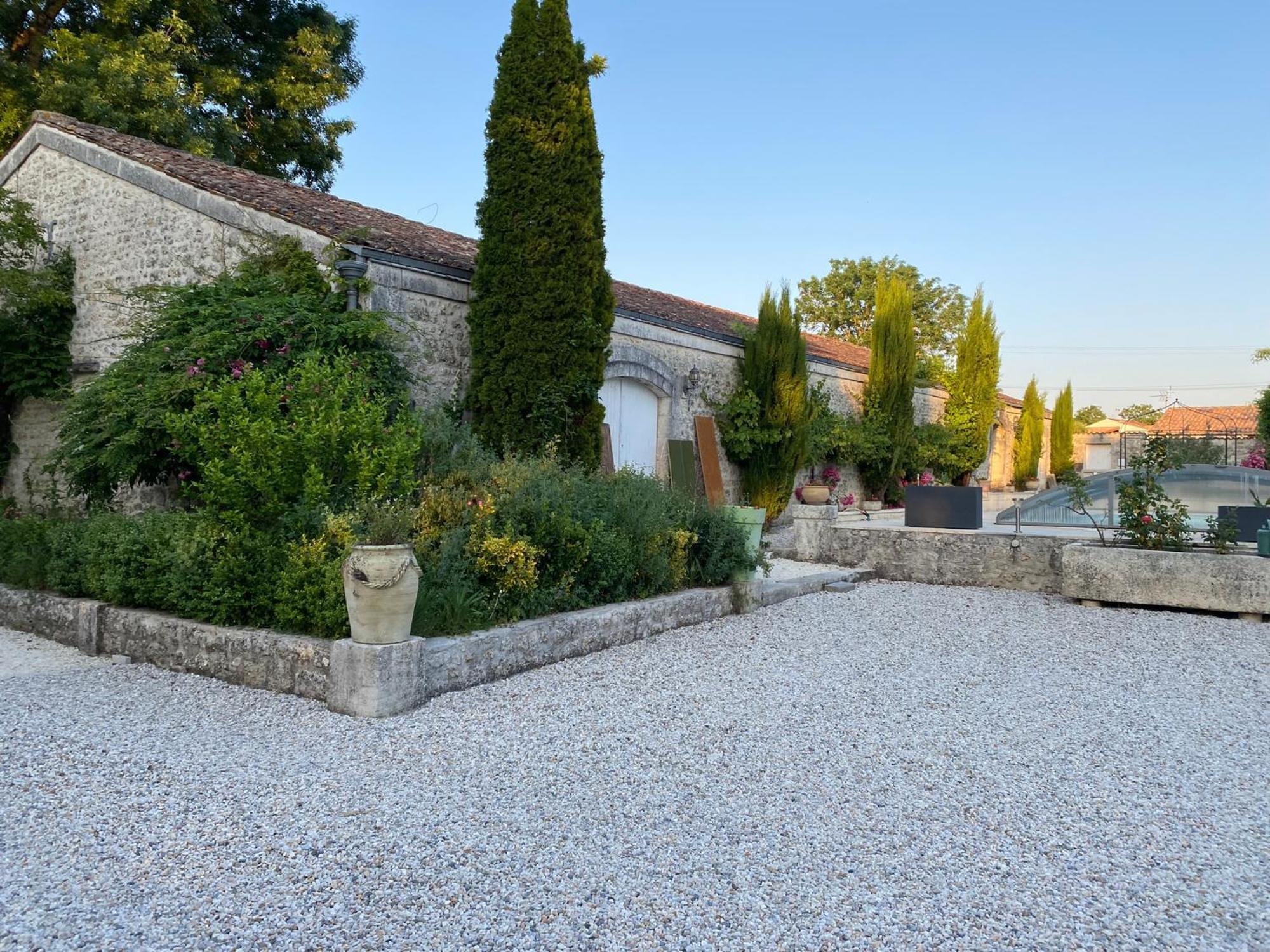 Domaine De La Perthuiserie Saint-Porchaire 外观 照片